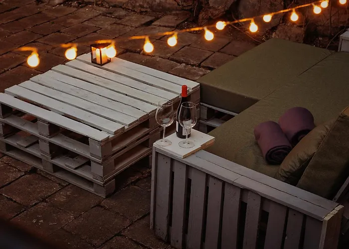 Daire Capital's Old Town Gem *